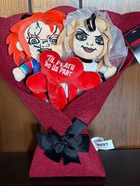 Chucky & Tiffany Plush "til death do us part" Bouquet 13” Horror Valentines NWT